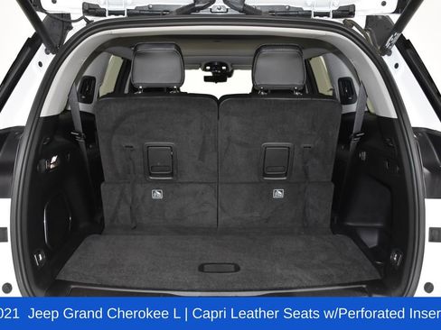 Used 2021 Jeep Grand Cherokee L Limited w/ Luxury Tech Group II image 31