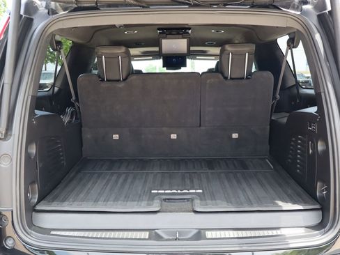 Used 2020 Cadillac Escalade ESV Platinum AWD/4WD image 31