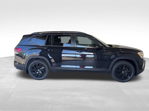 New 2026 Volkswagen Atlas SE image 6