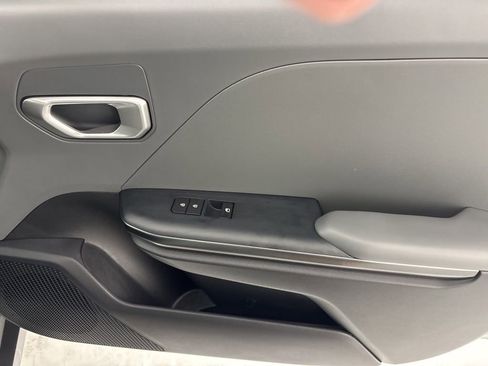 New 2026 Kia K4 LXS image 41