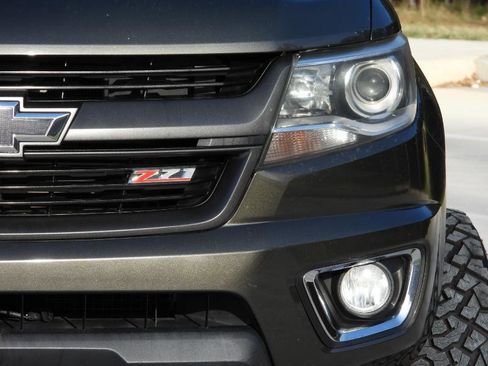 Used 2018 Chevrolet Colorado Z71 image 32