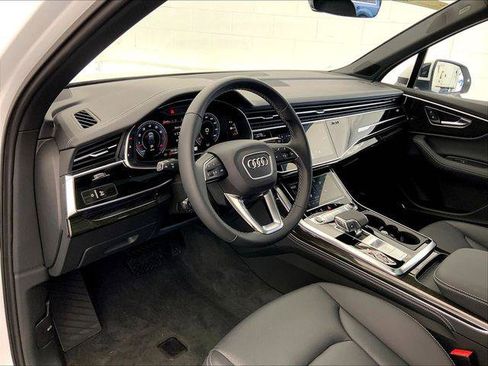 Certified 2025 Audi Q7 3.0T Premium Plus w/ Premium Plus Package AWD/4WD image 4