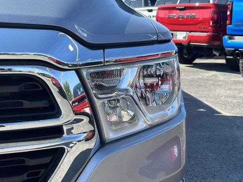 Used 2023 RAM 1500 Big Horn AWD/4WD image 9