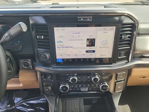 New 2026 Ford F350 Lariat w/ Lariat Ultimate Package AWD/4WD image 9