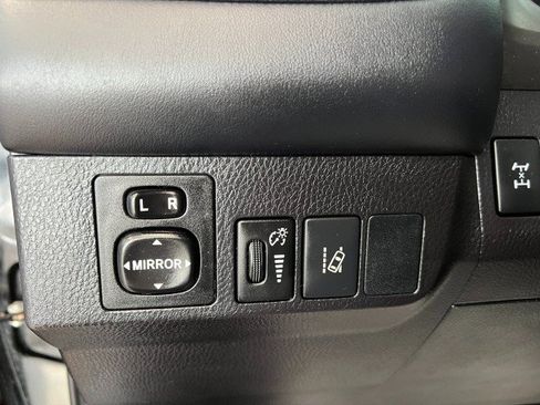 Used 2017 Toyota RAV4 SE w/ Power Special Value Package AWD/4WD image 19
