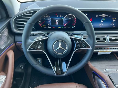 New 2026 Mercedes-Benz GLE 450 4MATIC image 16