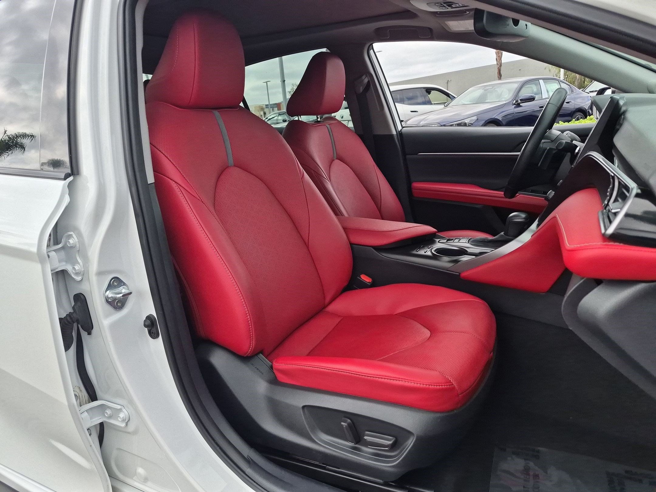 Used 2023 Toyota Camry XSE w/ Navigation Package FWD image 33