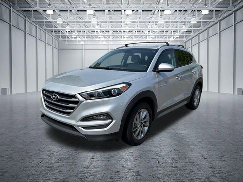 Used 2018 Hyundai Tucson SEL FWD image 3