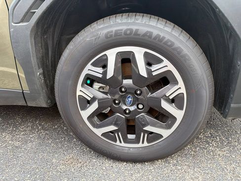 Certified 2026 Subaru Forester Premium AWD/4WD image 7