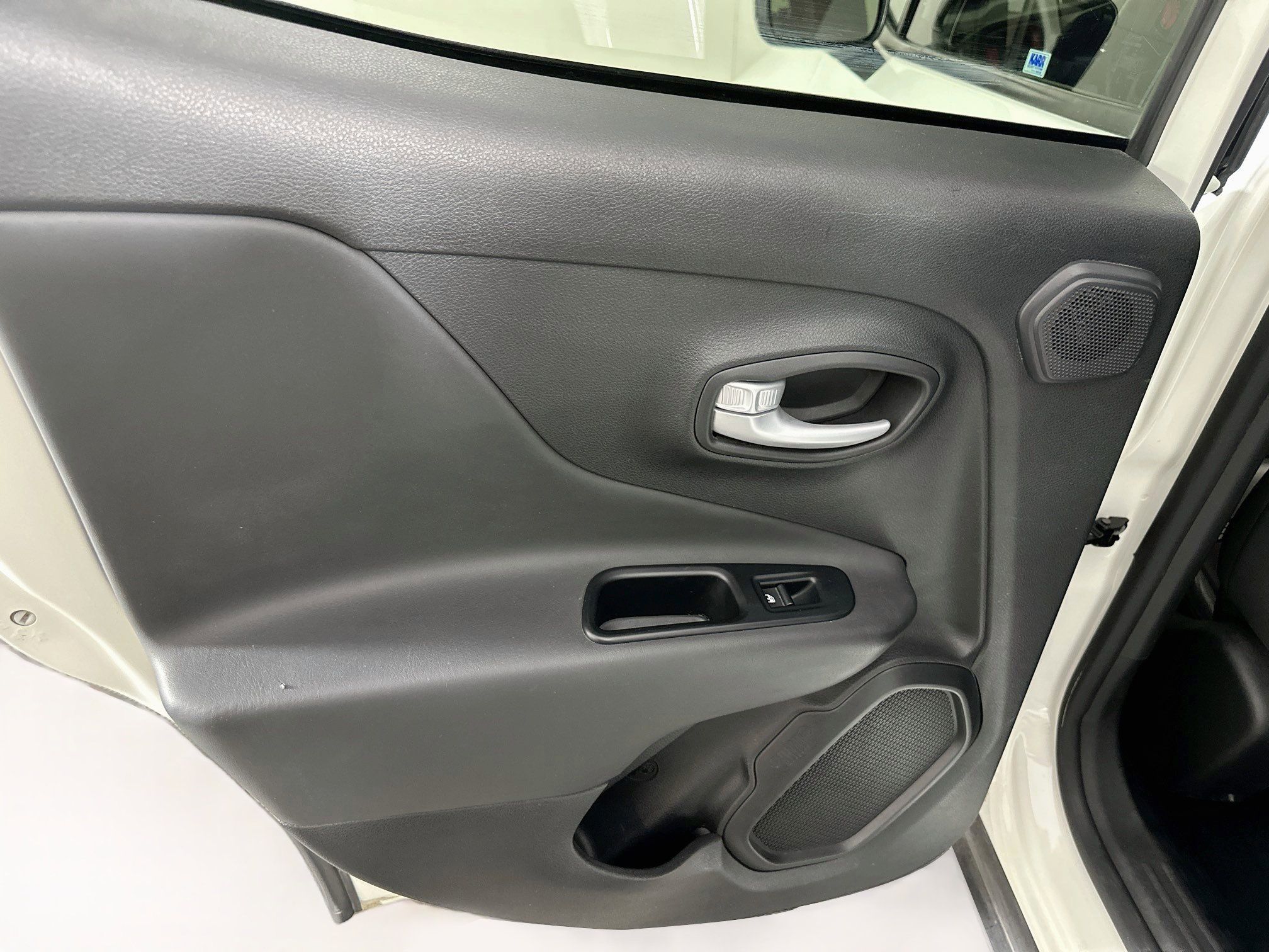 Used 2023 Jeep Renegade Trailhawk w/ Sun/Sound Group AWD/4WD image 27