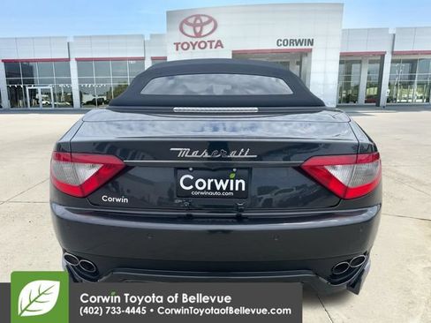 Used 2015 Maserati GranTurismo Convertible RWD image 4