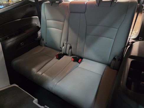 Used 2018 Honda Pilot EX-L image 17