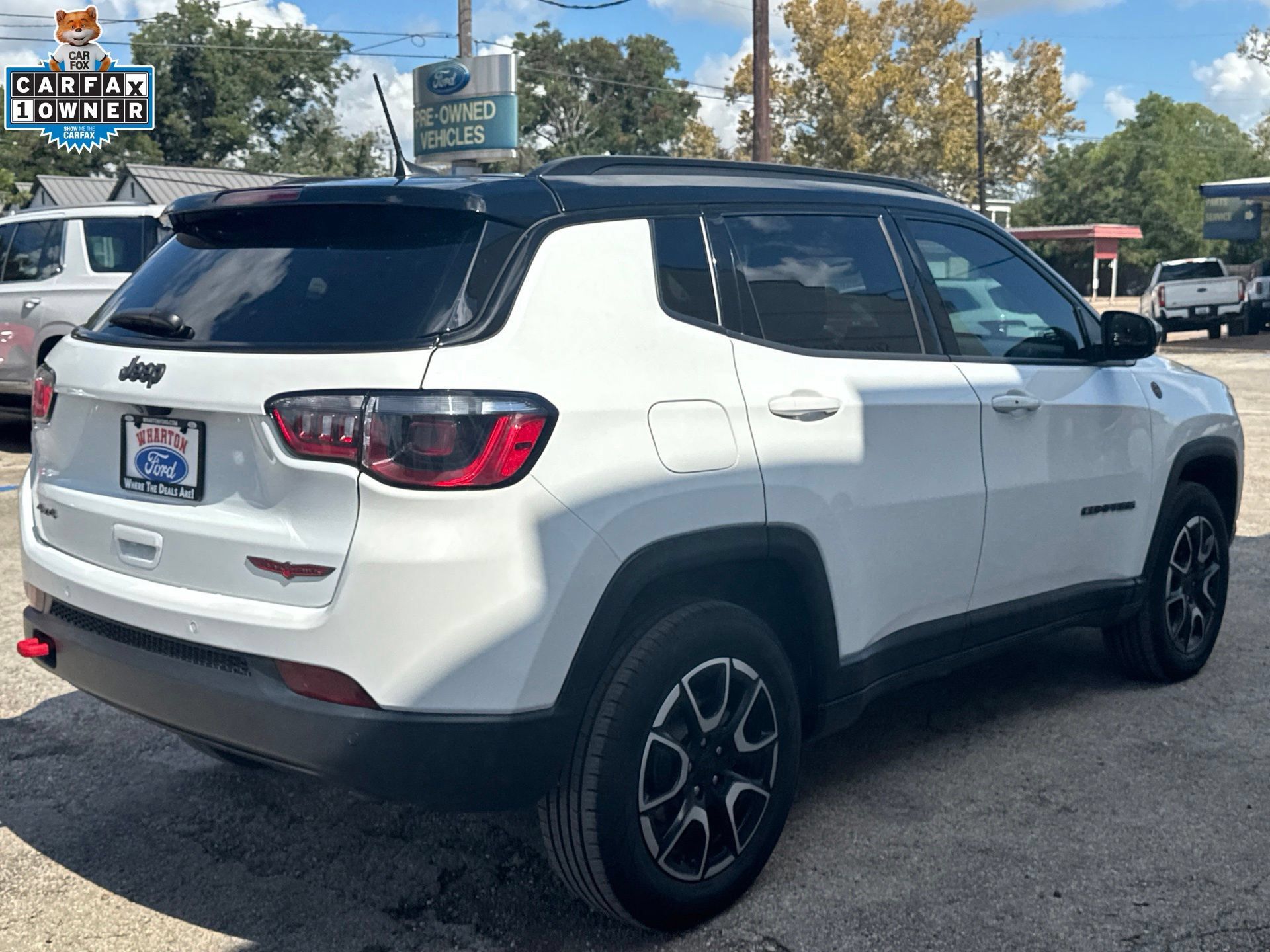 Used 2024 Jeep Compass Trailhawk AWD/4WD image 5