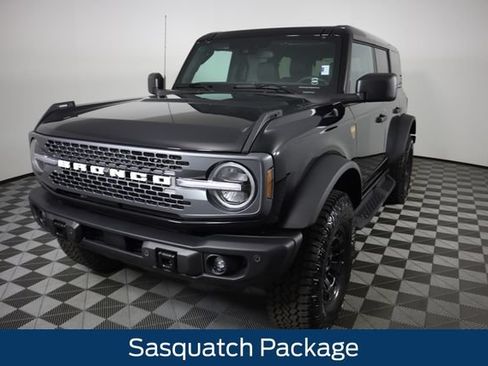 New 2026 Ford Bronco Badlands AWD/4WD image 8