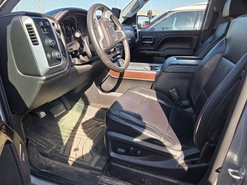 Used 2017 GMC Sierra 1500 SLT AWD/4WD image 3