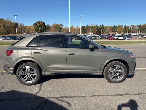 New 2025 Audi Q3 2.0T Premium image 8