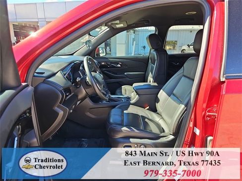 Certified 2023 Chevrolet Traverse RS image 18