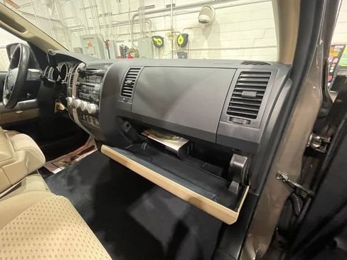 Used 2012 Toyota Tundra 4x4 Double Cab w/ Tow Pkg image 25