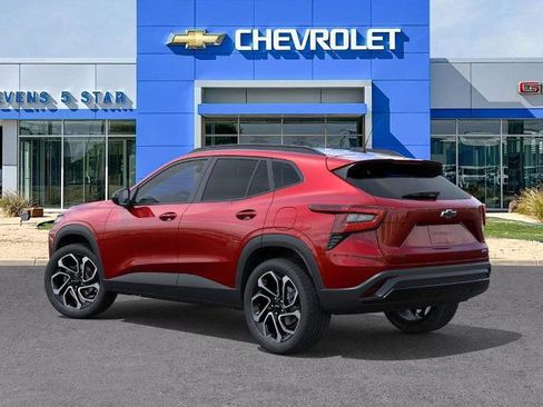 New 2026 Chevrolet Trax RS w/ Driver Confidence Package FWD image 3