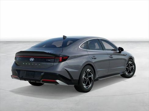 New 2026 Hyundai Sonata SEL image 4
