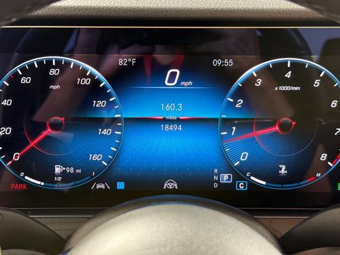 Used 2023 Mercedes-Benz E 350 4MATIC Sedan image 23