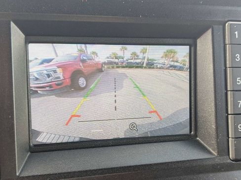 Used 2018 Ford F250 XLT w/ FX4 Off-Road Package AWD/4WD image 21