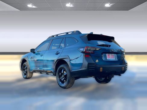Used 2022 Subaru Outback Wilderness image 3