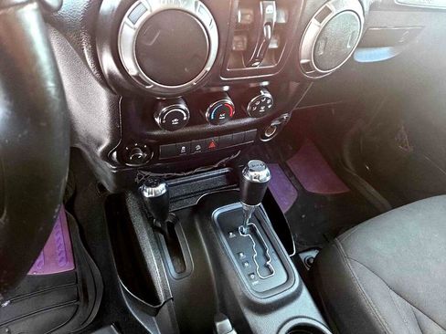 Used 2016 Jeep Wrangler Unlimited Sport image 12