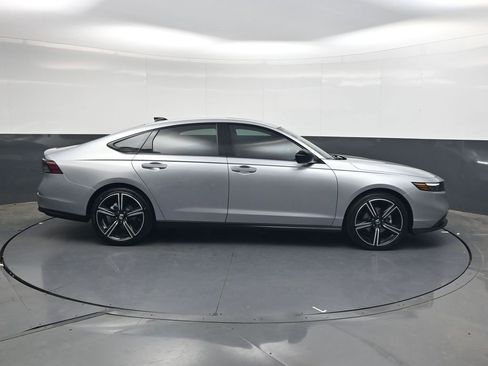 Certified 2026 Honda Accord SE image 3