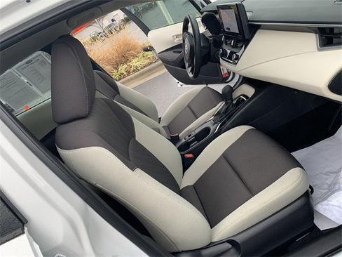 Certified 2023 Toyota Corolla LE image 14