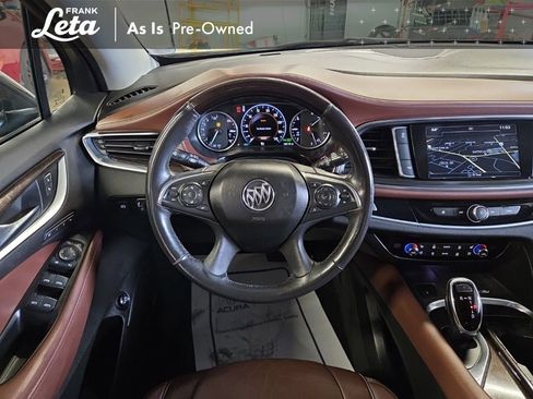 Used 2018 Buick Enclave Avenir w/ Avenir Technology Package FWD image 19