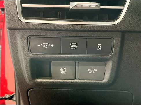 Used 2024 Hyundai Sonata Limited image 10