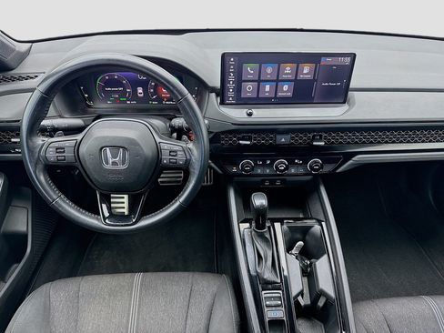 Used 2024 Honda Accord Sport image 15