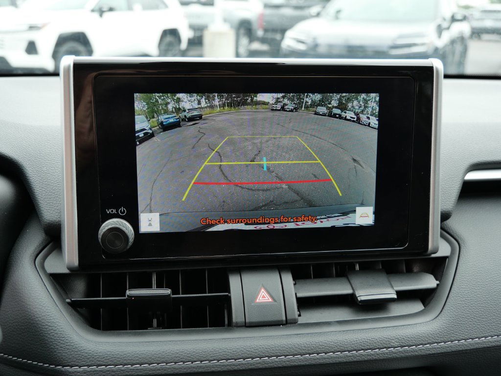 Certified 2025 Toyota RAV4 LE AWD/4WD image 18