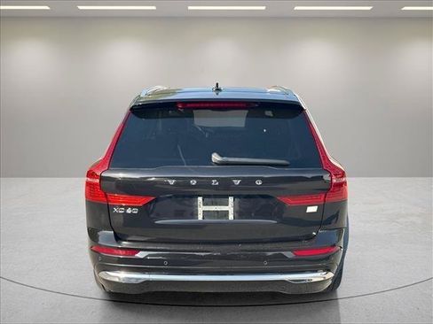 Used 2023 Volvo XC60 T8 Plus AWD/4WD image 4