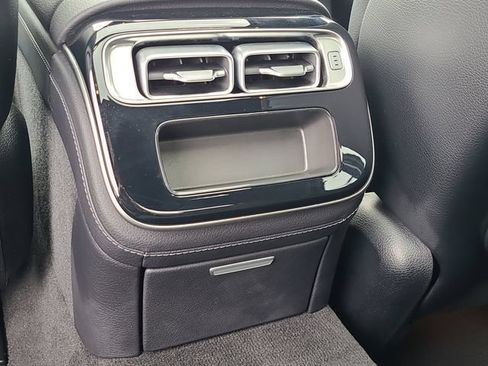 Used 2025 Mercedes-Benz S 500 4MATIC image 14