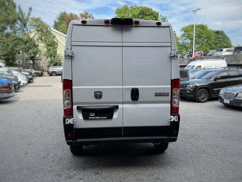 Used 2023 RAM ProMaster 2500 FWD image 14