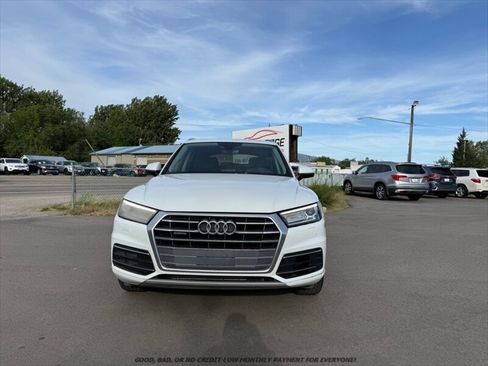 Used 2019 Audi Q5 2.0T Premium AWD/4WD image 2
