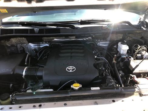 Used 2013 Toyota Tundra Platinum AWD/4WD image 40