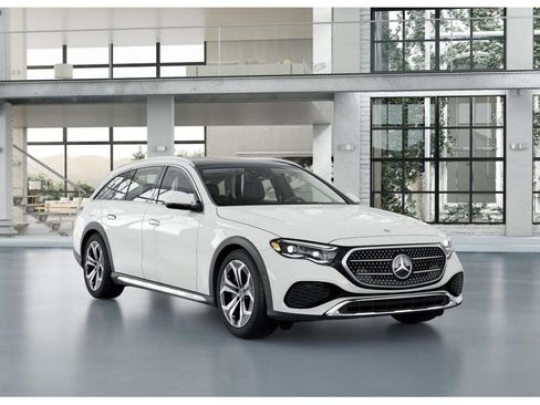 New 2025 Mercedes-Benz E 450 4MATIC All-Terrain Wagon image 10