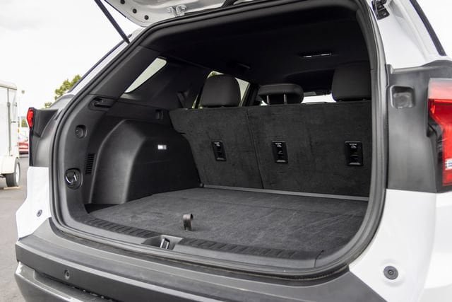 Certified 2025 GMC Terrain Elevation AWD/4WD image 15
