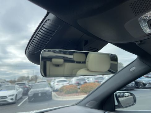 Certified 2025 Mercedes-Benz GLA 250 image 27