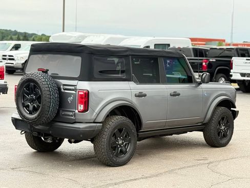 Certified 2022 Ford Bronco Black Diamond AWD/4WD image 35
