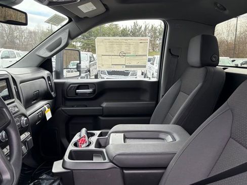 New 2026 GMC Sierra 2500 Pro w/ 1SA Pro Safety Plus Package image 31