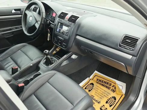 Used 2006 Volkswagen Jetta TDI image 11