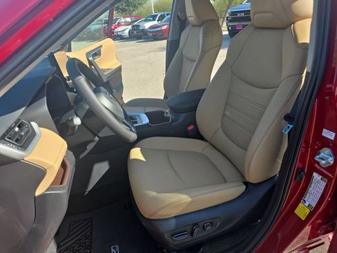 New 2025 Toyota RAV4 Limited image 15