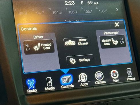 Used 2015 Chrysler 200 C w/ Navigation & Sound Group I image 22