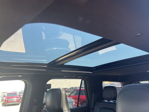 Used 2020 Lincoln Navigator Reserve w/ Luxury Package AWD/4WD image 14