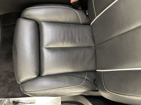 Used 2024 Rolls-Royce Cullinan AWD/4WD image 20