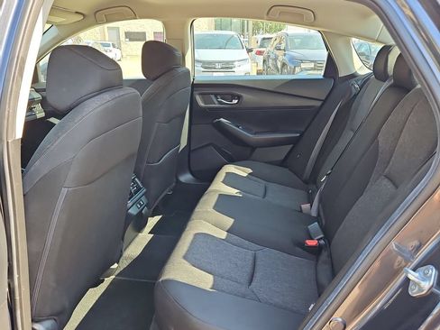 Used 2025 Honda Accord LX image 28